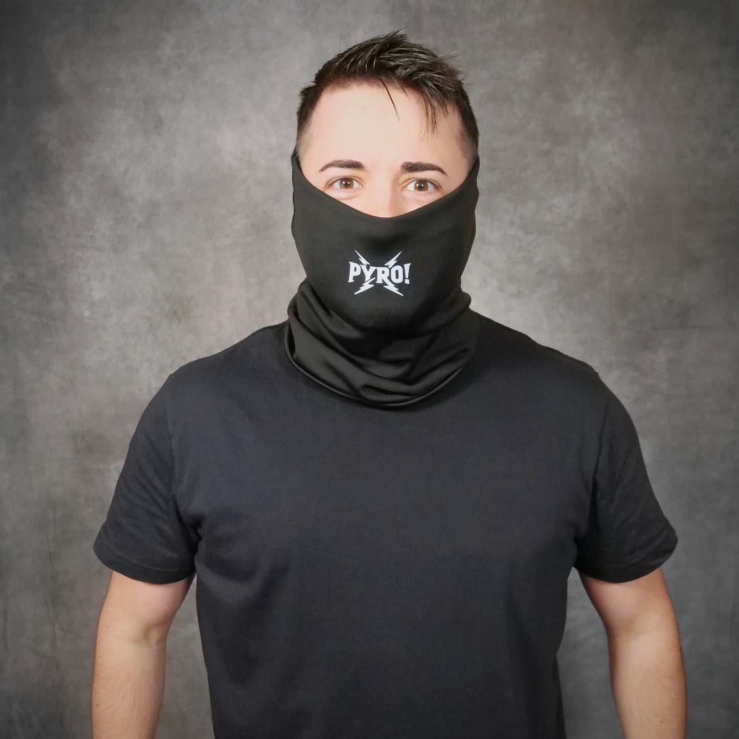 Pyro Schlauchschal – Mit Thermodruck Logo
