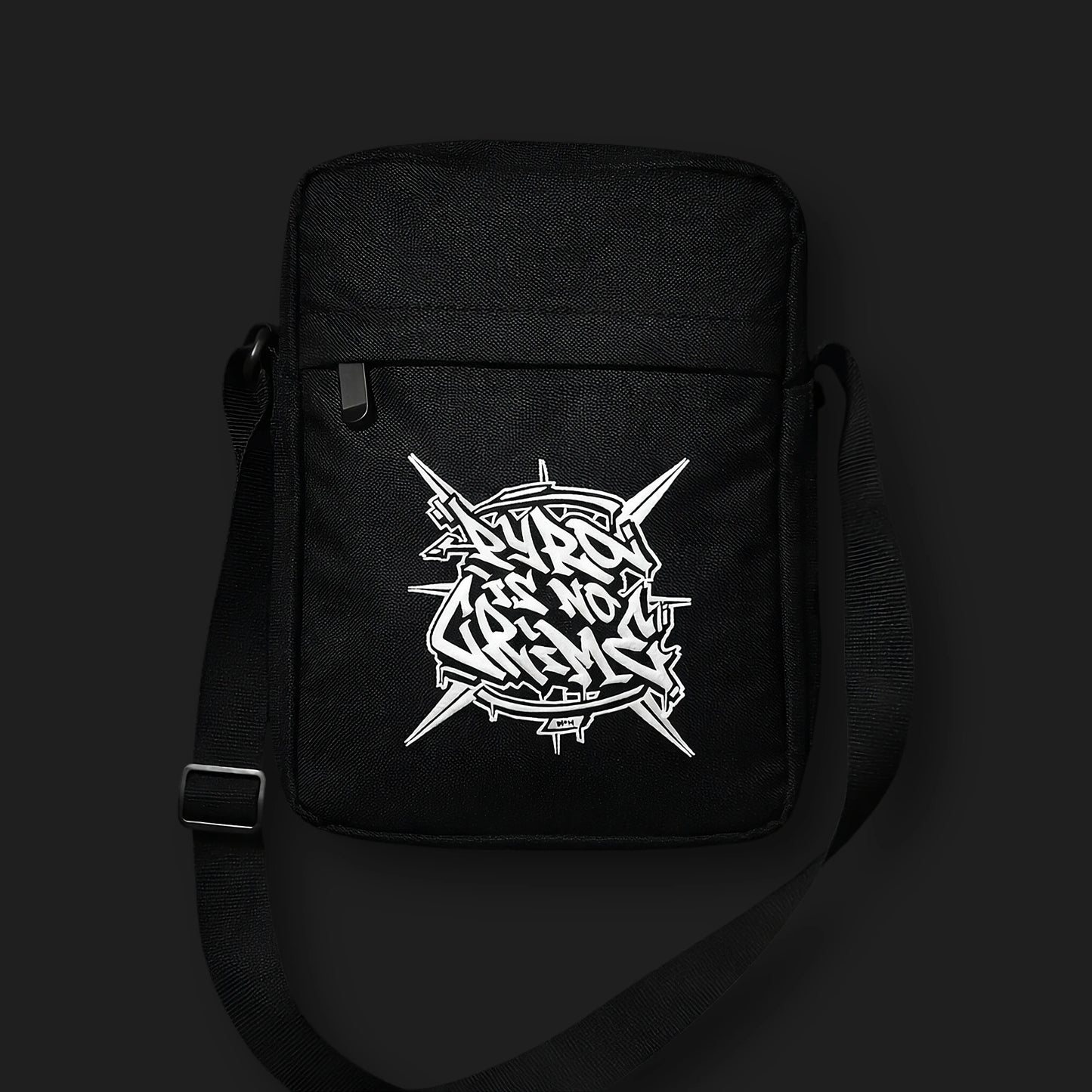 Umhängetasche – PYRO IS NO CRIME (Logo mit Stick)