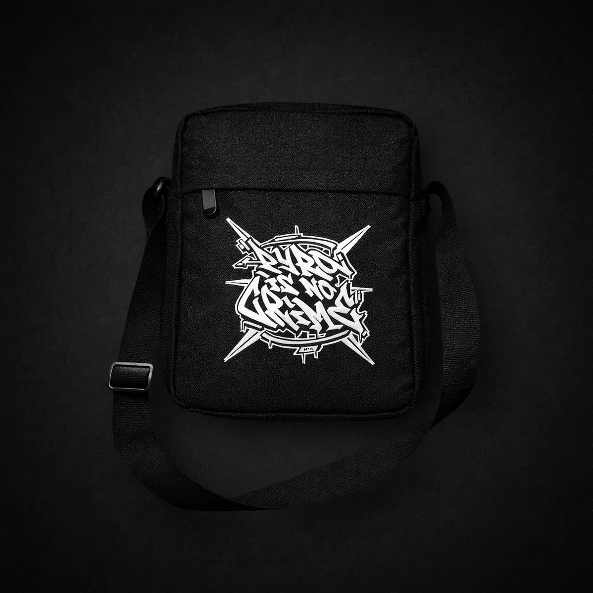 Umhängetasche – PYRO IS NO CRIME (Logo mit Stick)