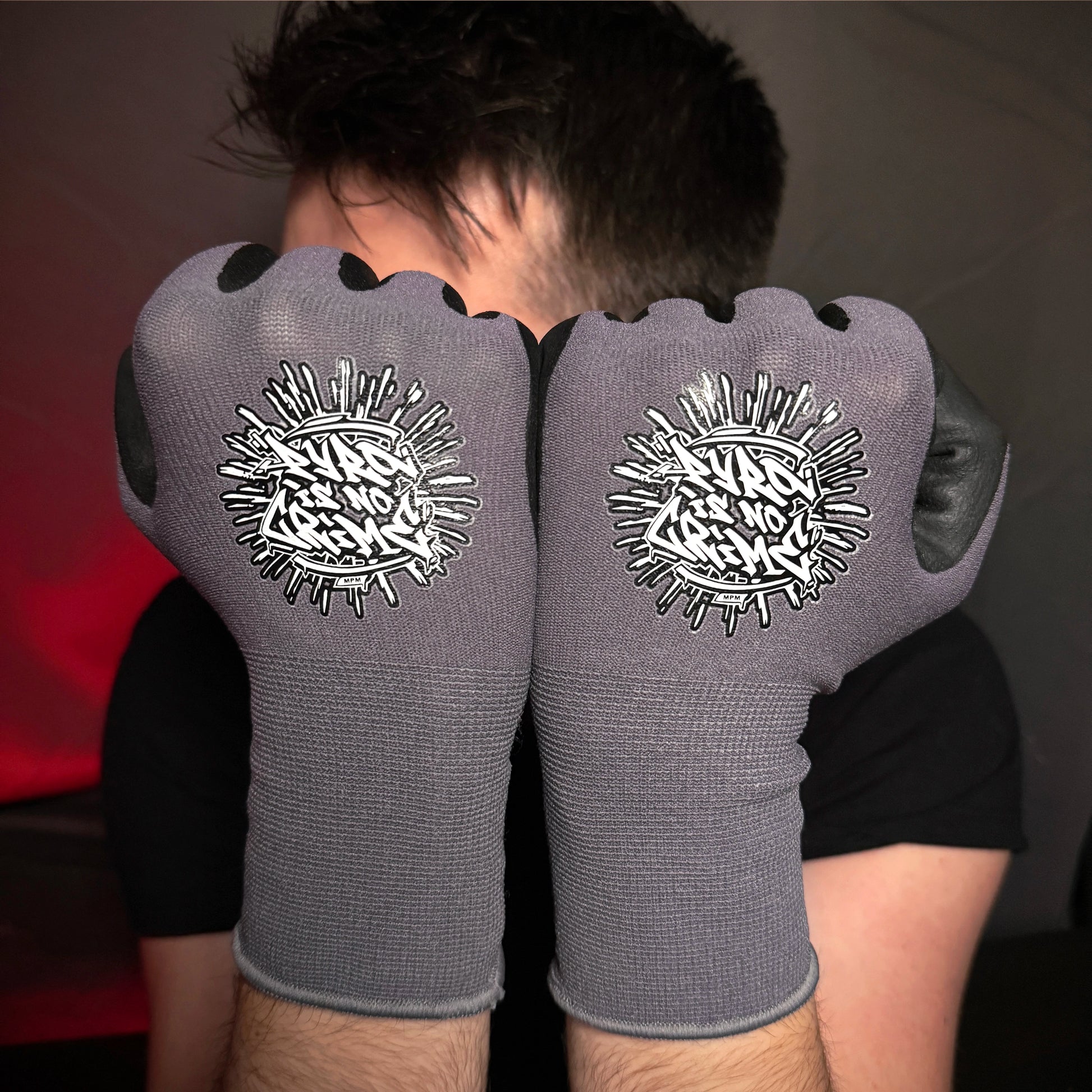 handschuhe des verlorenen eroberers Pyro Handschuhe – Pyro is no Crime