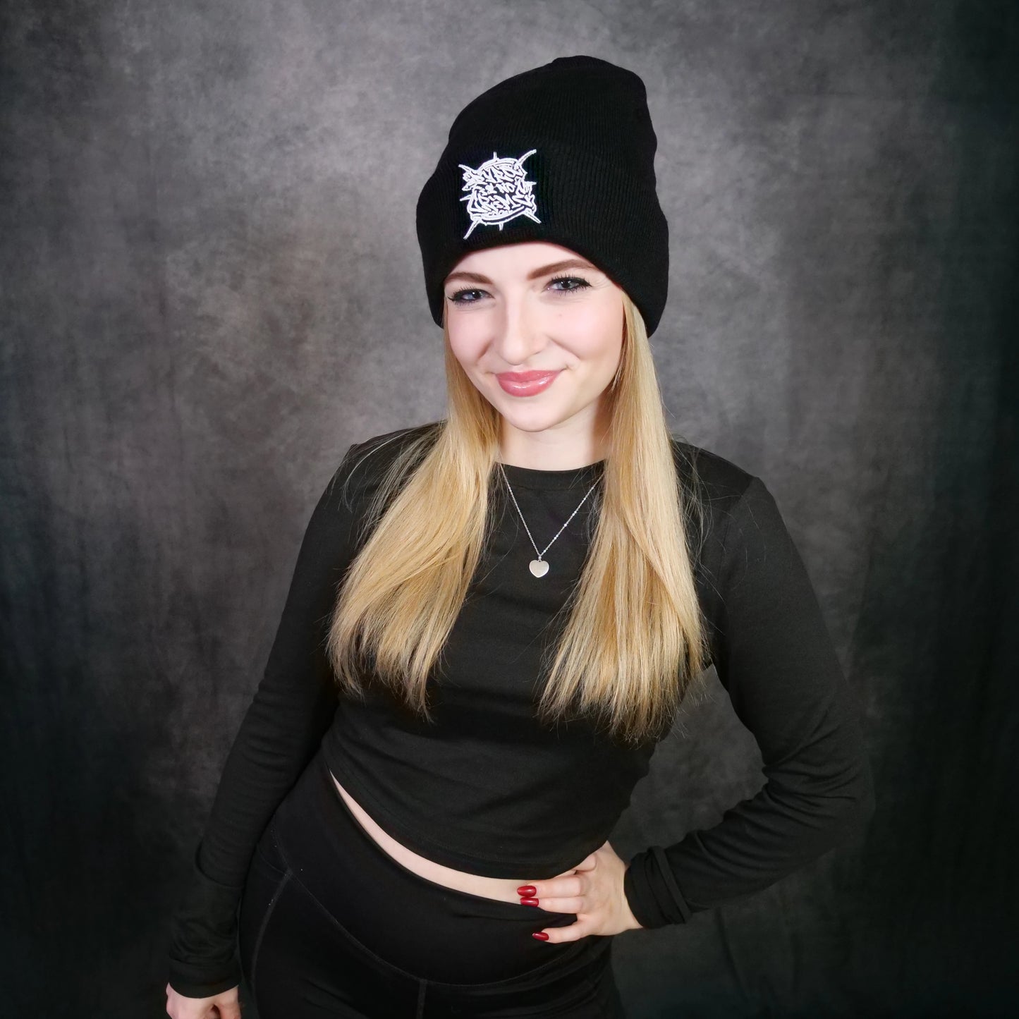 Mütze mit Stick "PYRO IS NO CRIME"