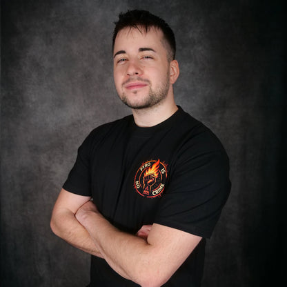 PYRO IS NO CRIME T-Shirt – Orange Edition 2025